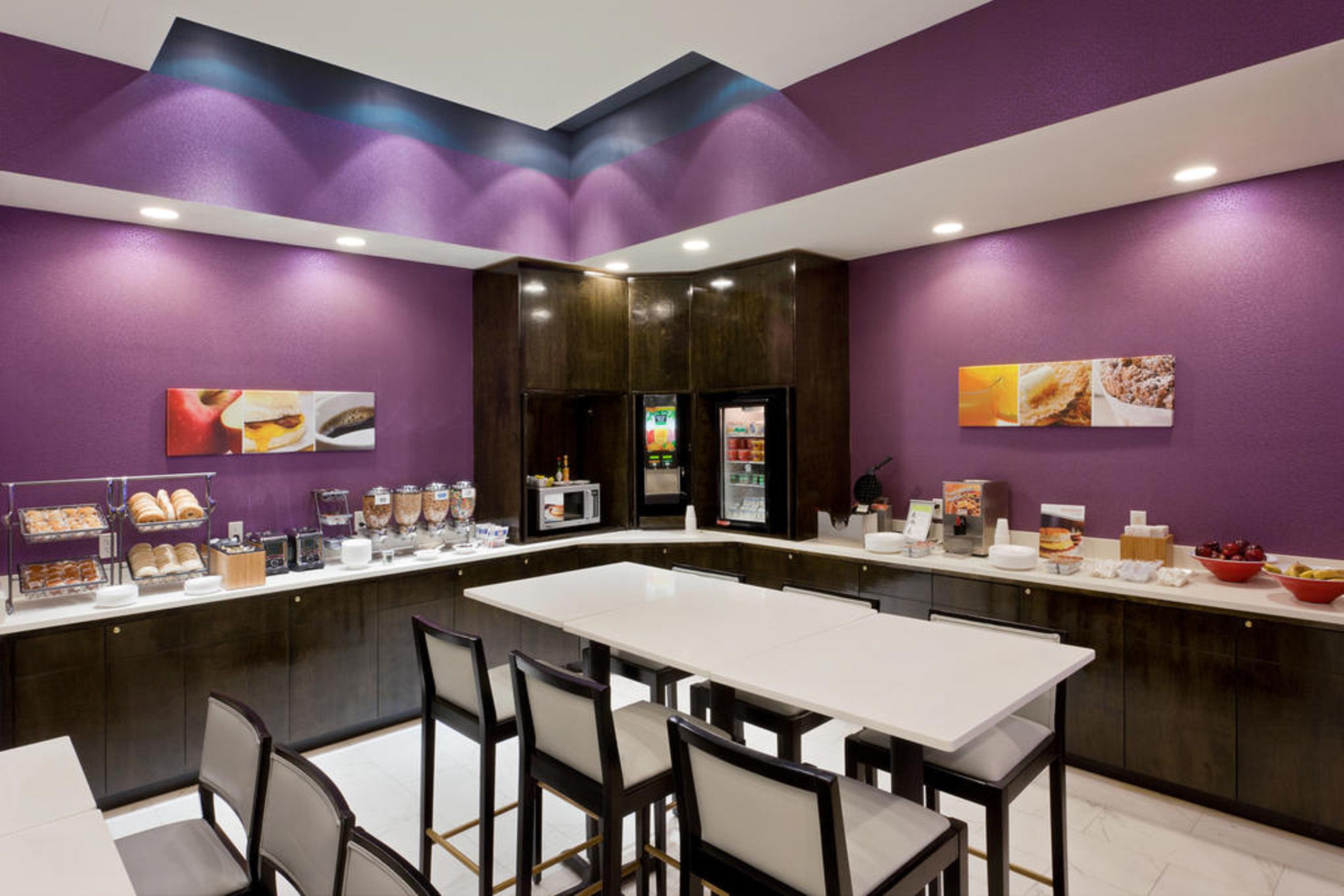 Fairfield Inn & Suites By Marriott New York Queens/Queensboro Bridge Restaurang bild